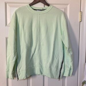 DKNY Light Green Women's Crewneck Sweatshirt